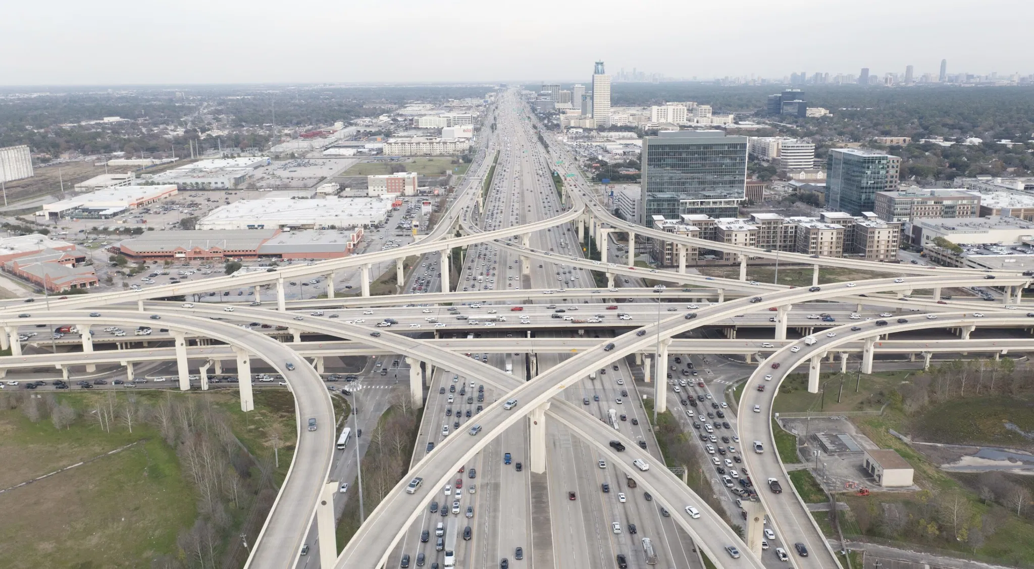 DAT’s Strategic Move to Transform Freight Payments and Logistics